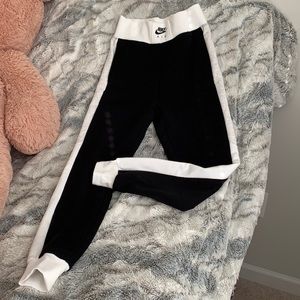 Nike Joggers